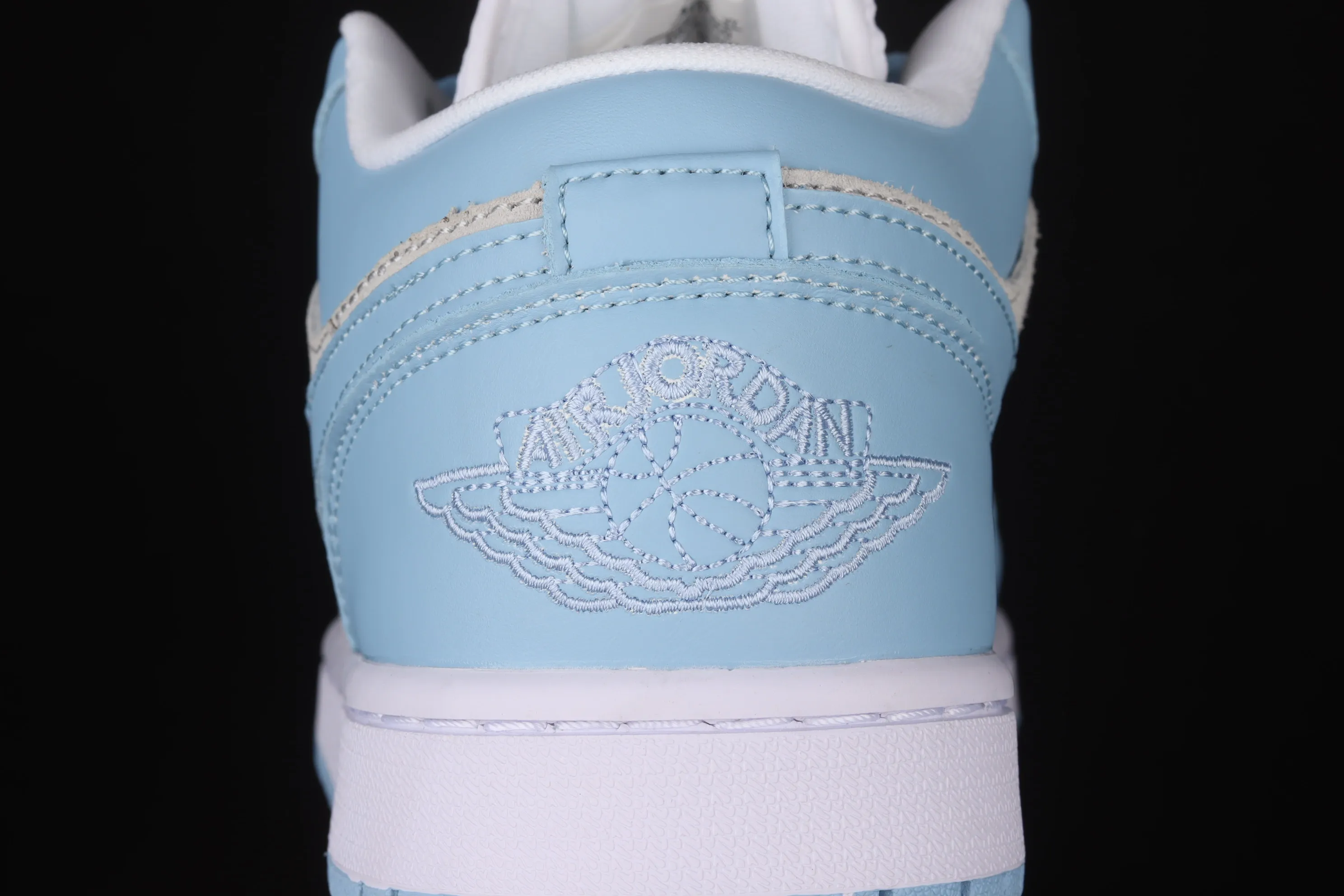 All categories Air Jordan Jordan series basketball shoes Air Jordan 1 Low Air Jordan 1 Low AJ1 Joe 1 University Blue low-top basketball shoes DC0774-050